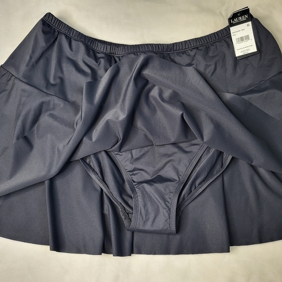 Lauren Ralph Lauren Swimsuit Bottom. Plus Size 22W. Skirt with Slimming Fit. - Picture 6 of 10
